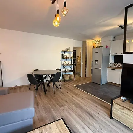 Modern With Terrace - Ideal Location Cagnes-sur-Mer