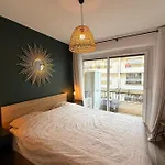 Modern With Terrace - Ideal Location * קאן סור מר