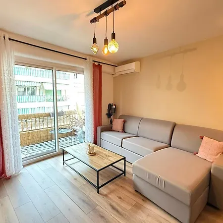 Modern With Terrace - Ideal Location * Cagnes-sur-Mer