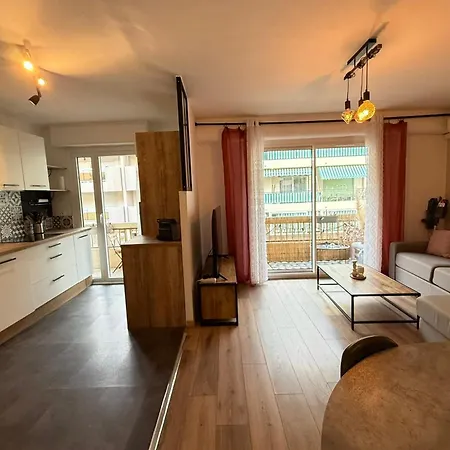 Modern With Terrace - Ideal Location * Cagnes-sur-Mer